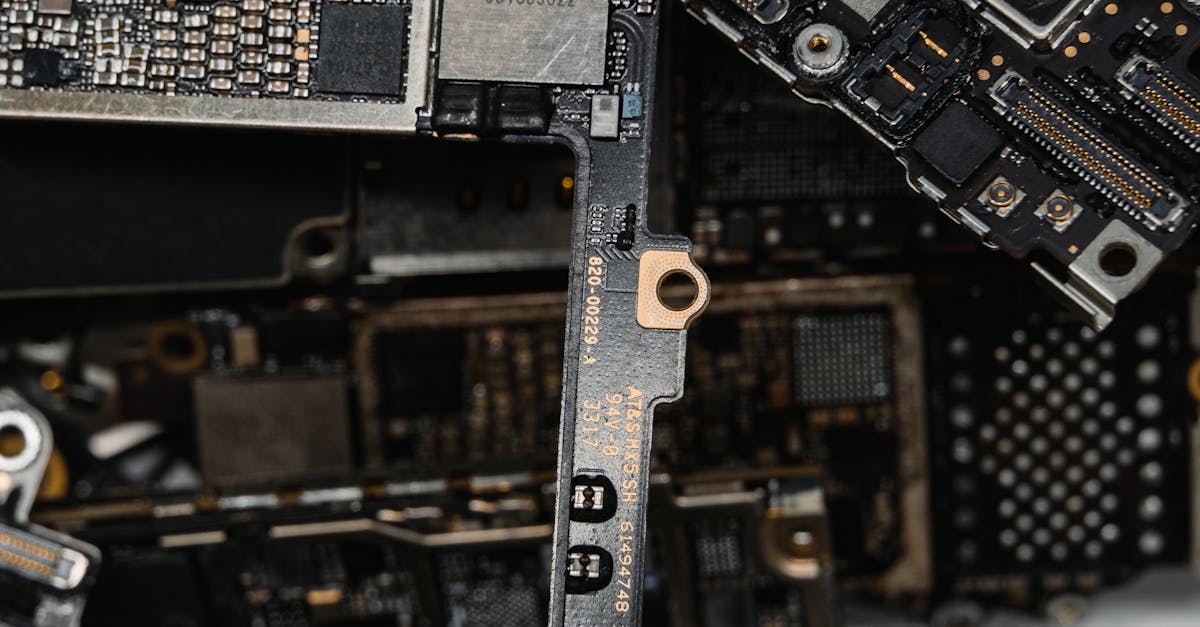 影响技术支持的因素：渠道、资源、团队